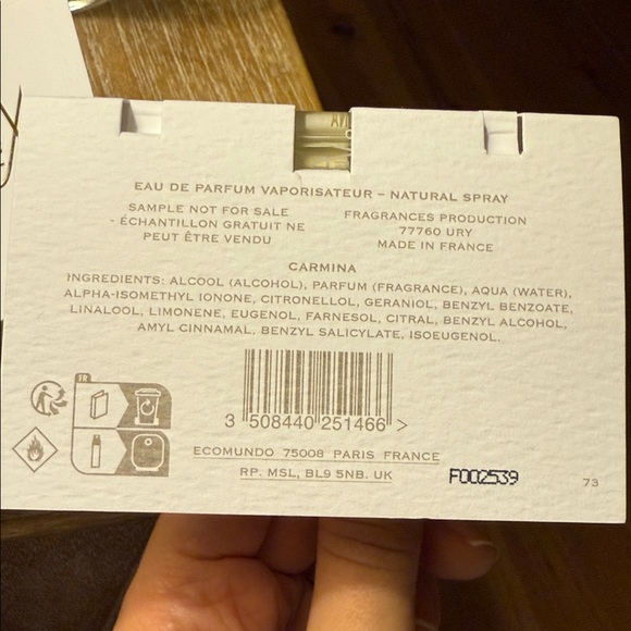 Creed Carmina two samples - Picture 2 of 3